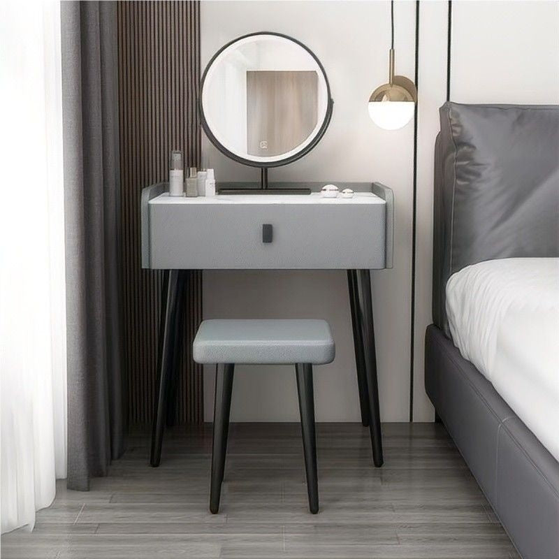 Top Modern Simple Elegant Dressing Table Decorated with Solid Wood