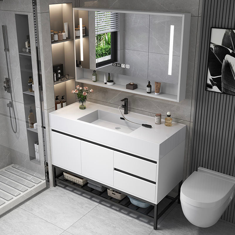 QW- Real Wood Storage Smart Mirror Cabinet Sink Set in the Bathroom