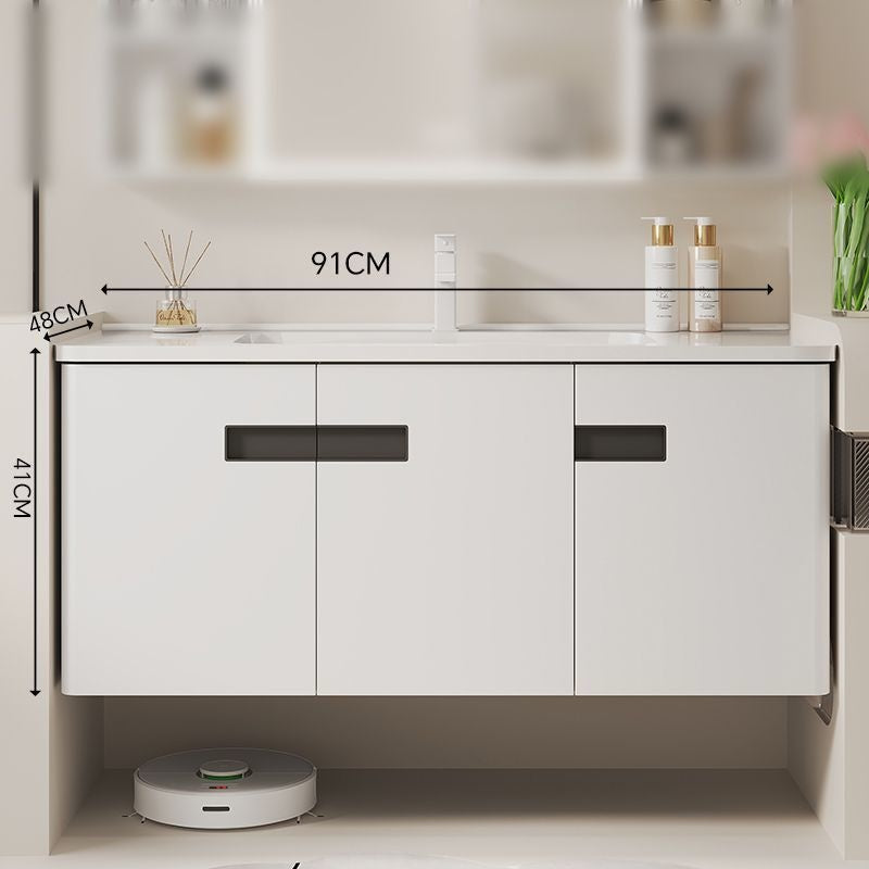 QW- alloy Aluminum makes a storage cabinet for the bathroom, mirror cabinet, and sink set.