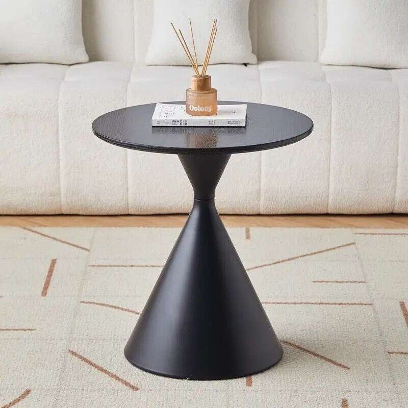 Meja teh kayu padu, gaya Nordik, untuk ruang tamu rumah, reka bentuk campuran, moden, ringkas, bentuk bulat.