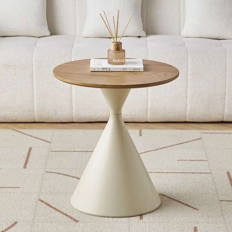 Meja teh kayu padu, gaya Nordik, untuk ruang tamu rumah, reka bentuk campuran, moden, ringkas, bentuk bulat.