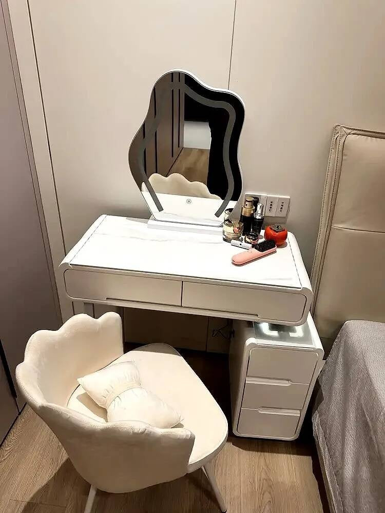 Meja Solek Angin Krim Kayu Padu Bilik Tidur Ringkas Moden Gaya Kecil dengan Kerusi Cermin Kabinet Pintar